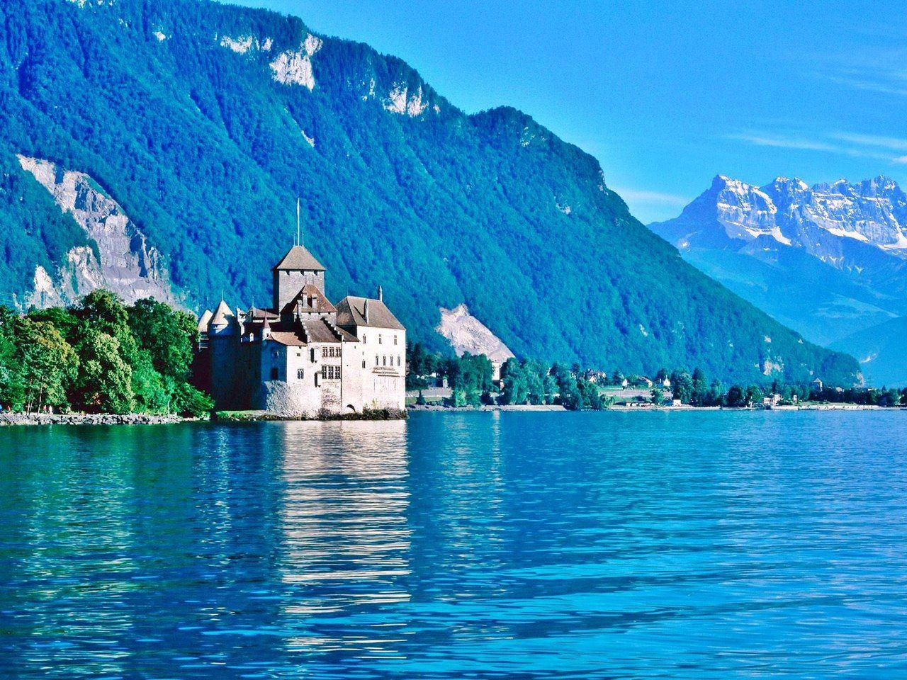 lake geneva gay old shemale and teen sex